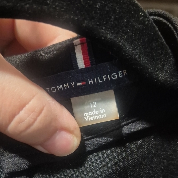 Tommy Hilfiger Black Garment - Picture 2 of 8